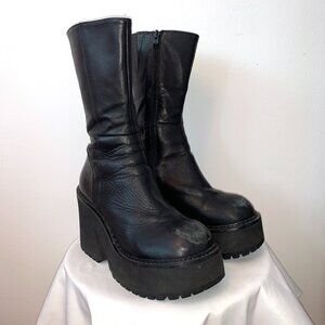 UNIF Parker Boot Size 9 Leather Black Platform